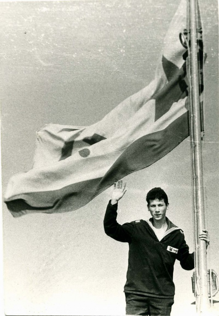        . 1989 .jpg